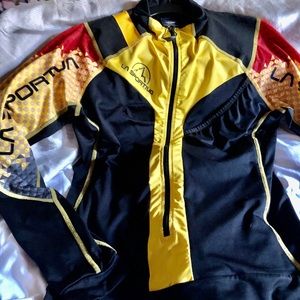 La sportiva ski shirt